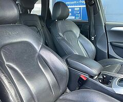 Audi Q5 2.0 diesel Quattro . Manual . S line - Image 8/10