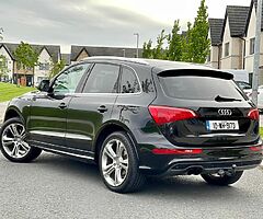 Audi Q5 2.0 diesel Quattro . Manual . S line - Image 10/10