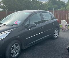 Peugeot 207 2011