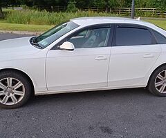 2010 A4 B8 - Image 7/7