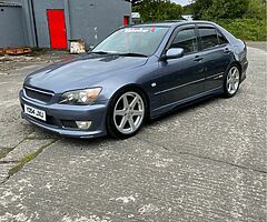 2004 Lexus IS 200