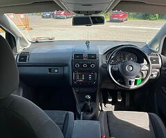 Volkswagen Touran 2011 1.6 TDi 7 Seater - Image 4/9