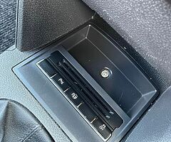 Volkswagen Touran 2011 1.6 TDi 7 Seater - Image 6/9