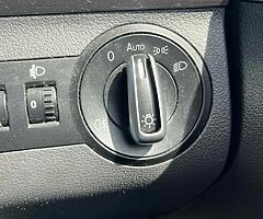 Volkswagen Touran 2011 1.6 TDi 7 Seater - Image 8/9