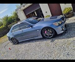 Lexus is200