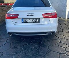 Audi A6 black edition