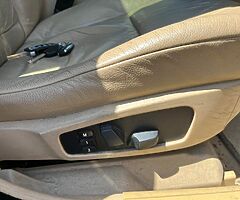 BMW 520i 2005 Ncted & taxed - Image 5/8