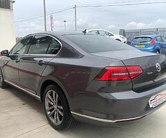 2015 VOLKSWAGEN PASSAT