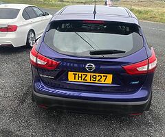 2015 NISSAN QASHQAI - Image 4/9