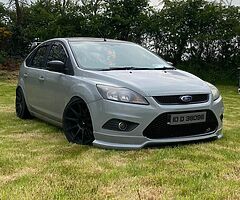 Nardo grey 2010 Ford Focus mk2.5