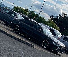 Car - Image 3/3