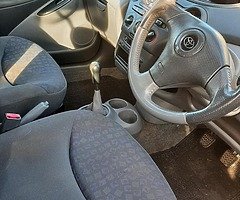 Toyota yaris - Image 4/8