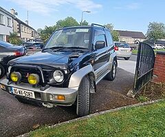 Pajero junior
