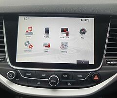 2017 Vauxhall Astra... 1.6 CDTi... One Owner... - Image 6/10