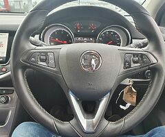 2017 Vauxhall Astra... 1.6 CDTi... One Owner... - Image 8/10
