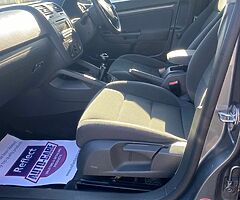 Volkswagen Golf Comfort - Image 6/10