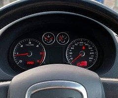 Audi A3 2010 1.6l diesel manual - Image 5/7