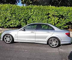 Mercedes C200 Automatic 2.2 Diesel Blue Efficiency - Image 4/10