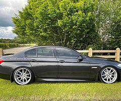 2011 BMW Series 5