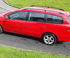 2013 132 Volkswagen Passat 2.0 TDI BlueMotion DSG - Image 3/10