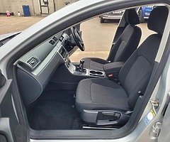 VW Passat, 1.6 TDI. Low Miles - Image 8/10