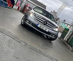 Mercedes-Benz C180