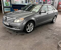 Mercedes-Benz C180