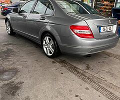 Mercedes-Benz C180 - Image 5/9