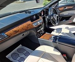CLS MERCEDES - Image 6/10