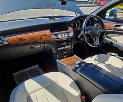 CLS MERCEDES - Image 9/10