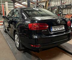Volkswagen Jetta 2012 - Image 3/10