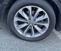 Nissan Qashqay 2.0 diesel Special editions - Image 9/10