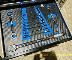 7 Drawer Tool Box complete with 6 drawers of 399pcs Tools - Image 4/8