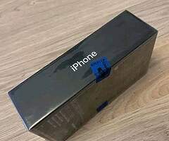 Brand New Apple iphone 11 pro max 256GB(unlocked) stock with free Apple Airpords pro