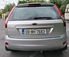 Ford Fiesta 1.4 diesel 2008 - Image 5/10