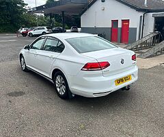 2016 Volkswagen Passat - Image 10/10