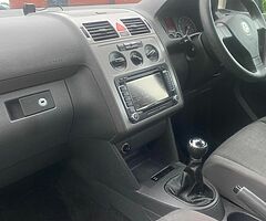 2010 Volkswagen Touran 1.9TDI Cheap Tax - Image 6/10