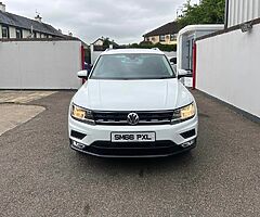 2017 Volkswagen Tiguan - Image 10/10