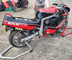 1988 Suzuki GSX-R