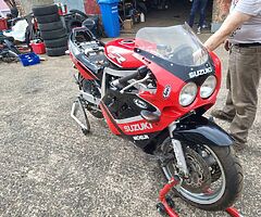 1988 Suzuki GSX-R - Image 6/10