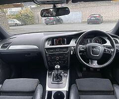 Audi A4 2.0 diesel . Manual . S line - Image 7/10
