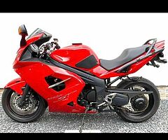 Triumph sprint st 1050cc