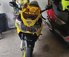 Fireblade 900RR - Image 3/9