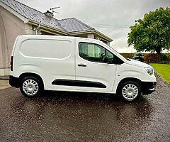 2019 Vauxhall Combo - Image 3/8