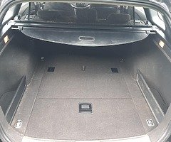 Premium i40 Hyundai Estate - Image 8/8