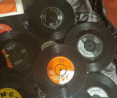 70 old vinyl records - Image 5/8