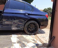 BMW 320D sport 2013 model