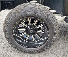 2009 Ford F250 4x4 v8 - Image 6/8