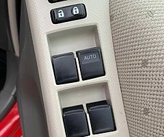 2010 Toyota Vitz 1.0 Petrol automatic LOW KMS - Image 9/10