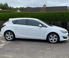 2013 Vauxhall Astra